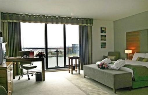 фото отеля Crowne Plaza London - Docklands