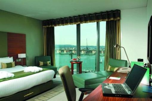 фото отеля Crowne Plaza London - Docklands