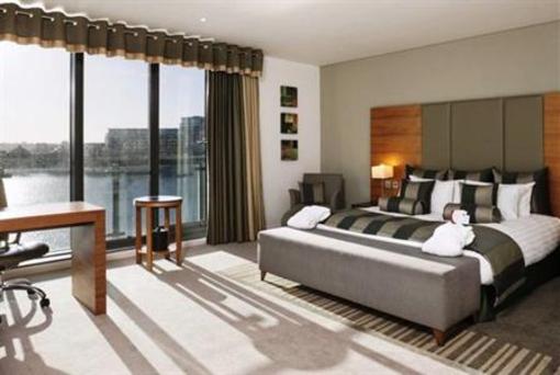 фото отеля Crowne Plaza London - Docklands