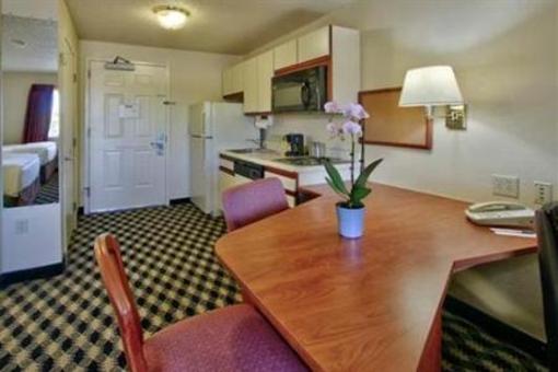 фото отеля MCM Elegante Suites Colorado Springs