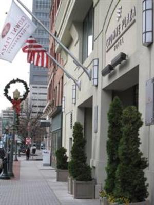 фото отеля Crowne Plaza Harrisburg-Hershey