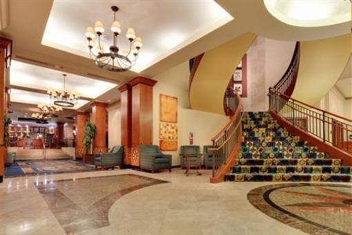 фото отеля Crowne Plaza Harrisburg-Hershey