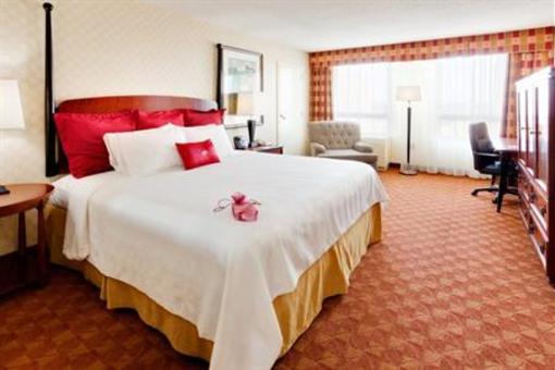 фото отеля Crowne Plaza Harrisburg-Hershey