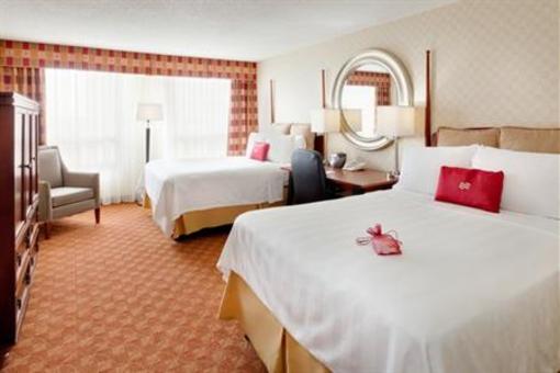 фото отеля Crowne Plaza Harrisburg-Hershey