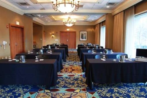 фото отеля Crowne Plaza Harrisburg-Hershey