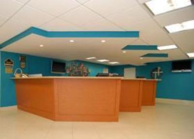 фото отеля Rodeway Inn & Suites Airport/Cruise Port