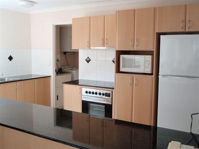 фото отеля Grosvenor Beachfront Apartments Gold Coast