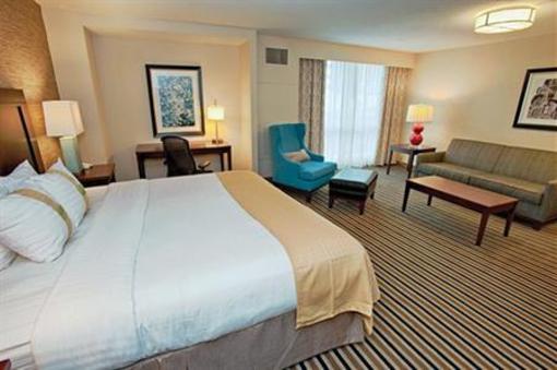 фото отеля Holiday Inn Boston at Beacon Hill