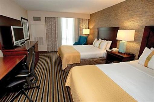 фото отеля Holiday Inn Boston at Beacon Hill