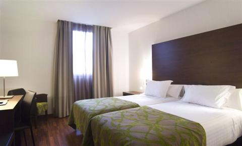 фото отеля Hotel Gran Ultonia Girona