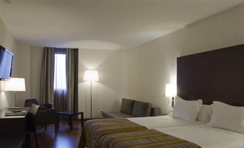 фото отеля Hotel Gran Ultonia Girona