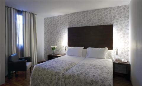 фото отеля Hotel Gran Ultonia Girona