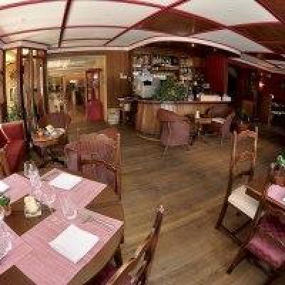 фото отеля Hotel-Restaurant de la Tour