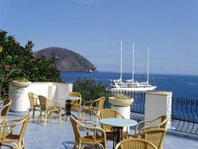 фото отеля Hotel Giardino sul Mare
