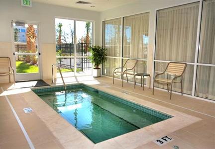 фото отеля Courtyard by Marriott Jacksonville Flagler Center