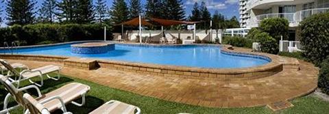фото отеля Burleigh Surf Apartments