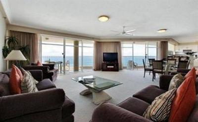 фото отеля Burleigh Surf Apartments