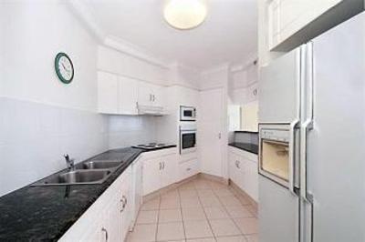 фото отеля Burleigh Surf Apartments