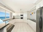 фото отеля Burleigh Surf Apartments