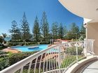 фото отеля Burleigh Surf Apartments