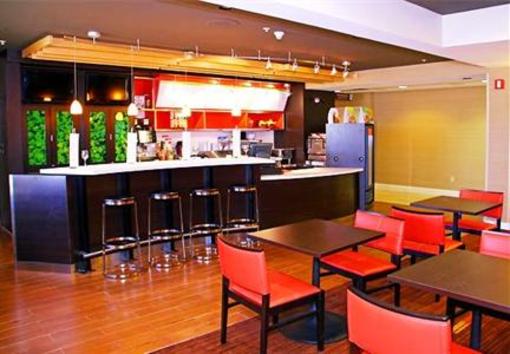 фото отеля Courtyard by Marriott Shreveport