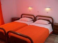 Flora Hotel Fira