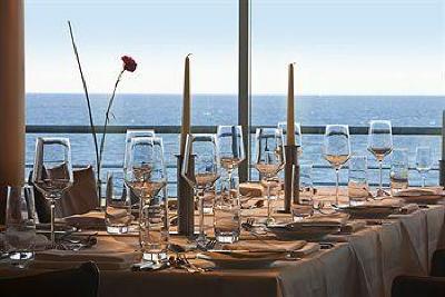 фото отеля Strandhotel Ostseeblick