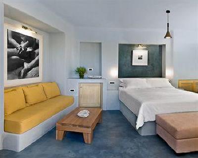 фото отеля Voreina Gallery Suites