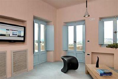 фото отеля Voreina Gallery Suites