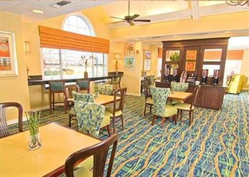 фото отеля Residence Inn Monroe