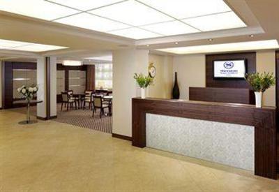 фото отеля Sheraton Zurich Neues Schloss Hotel