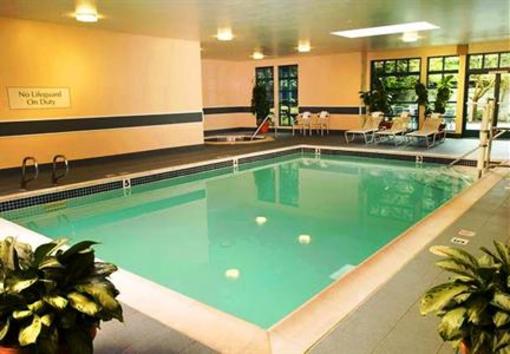 фото отеля Courtyard Portland Tigard