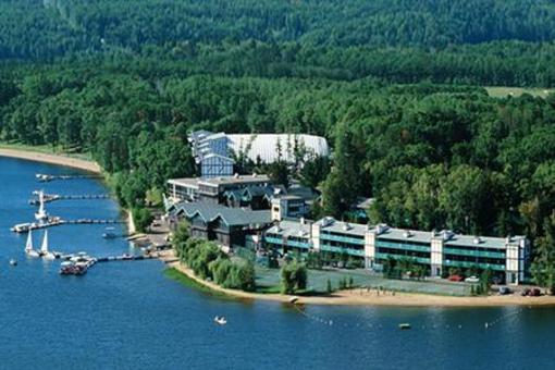 фото отеля Cragun's Golf Resort and Conference Center