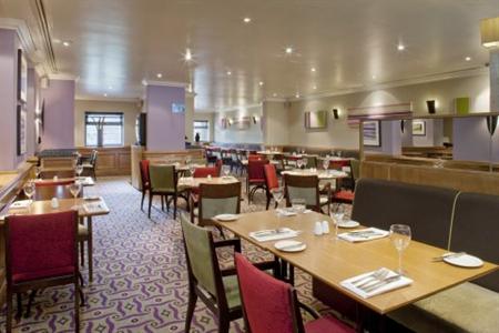 фото отеля Holiday Inn Garforth Leeds