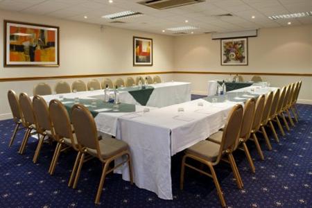 фото отеля Holiday Inn Garforth Leeds