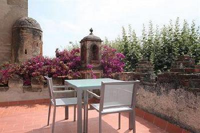 фото отеля Castell De l'Oliver Hotel Sant Vicenc de Montalt