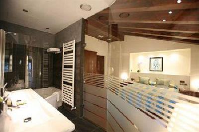 фото отеля Castell De l'Oliver Hotel Sant Vicenc de Montalt