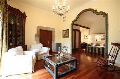фото отеля Castell De l'Oliver Hotel Sant Vicenc de Montalt