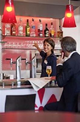 фото отеля Ibis Barcelona Mataro