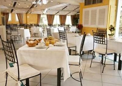 фото отеля Hotel Soleil de Saint Tropez Grimaud
