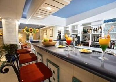 фото отеля Hotel Soleil de Saint Tropez Grimaud