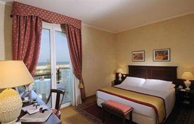 фото отеля Hotel De Londres Rimini
