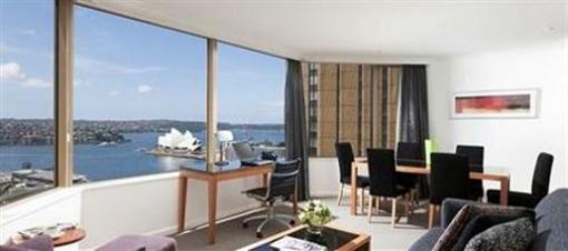 фото отеля Quay West Suites Sydney