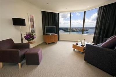 фото отеля Quay West Suites Sydney