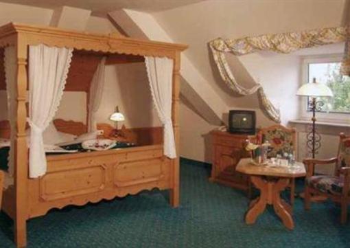 фото отеля BEST WESTERN Hotel Der Lindenhof