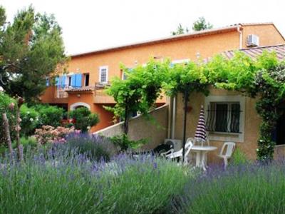 фото отеля Court Inn Suites Avignon
