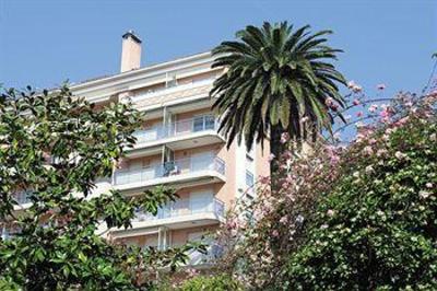 фото отеля Maeva Les Citronniers Hotel Menton