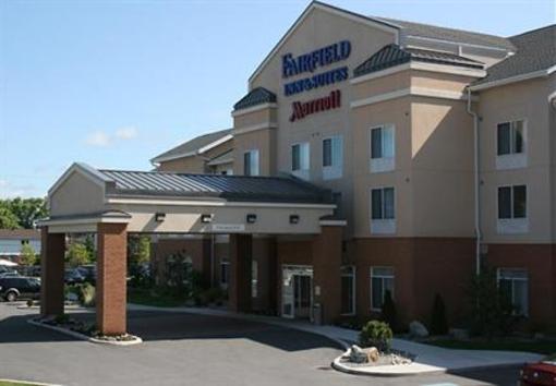 фото отеля Fairfield Inn & Suites Sudbury