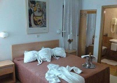 фото отеля Old Stone Guest House Santa Maria