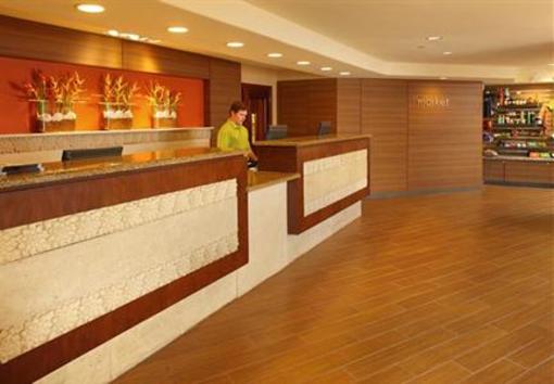 фото отеля Courtyard by Marriott Kauai at Coconut Beach